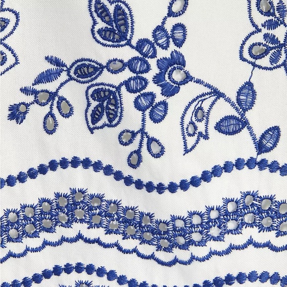 LOFT Floral Navy Embroidered Shift Skirt, Size 2 - Picture 2 of 12